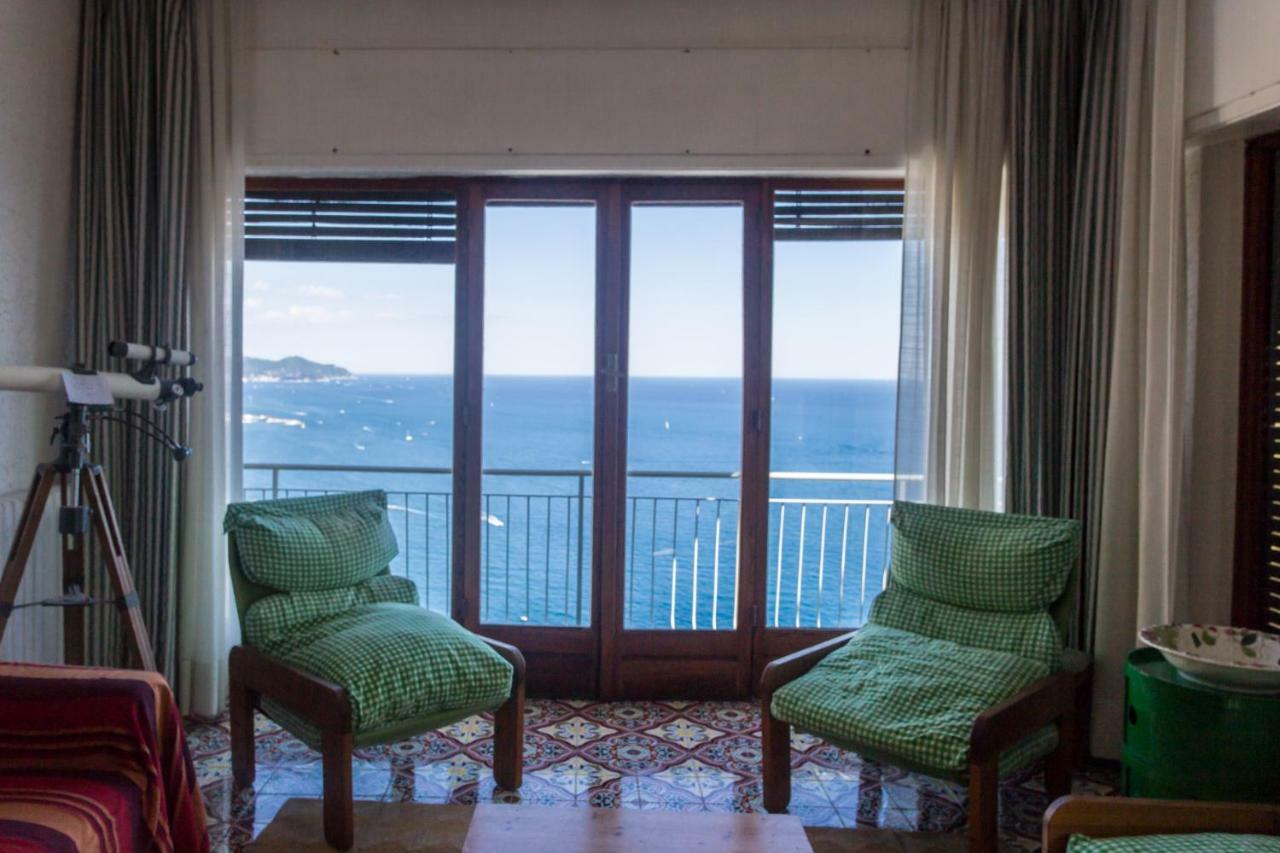 Stunning View Relax Tra Mare E Cielo Lägenhet Villa Solari Exteriör bild