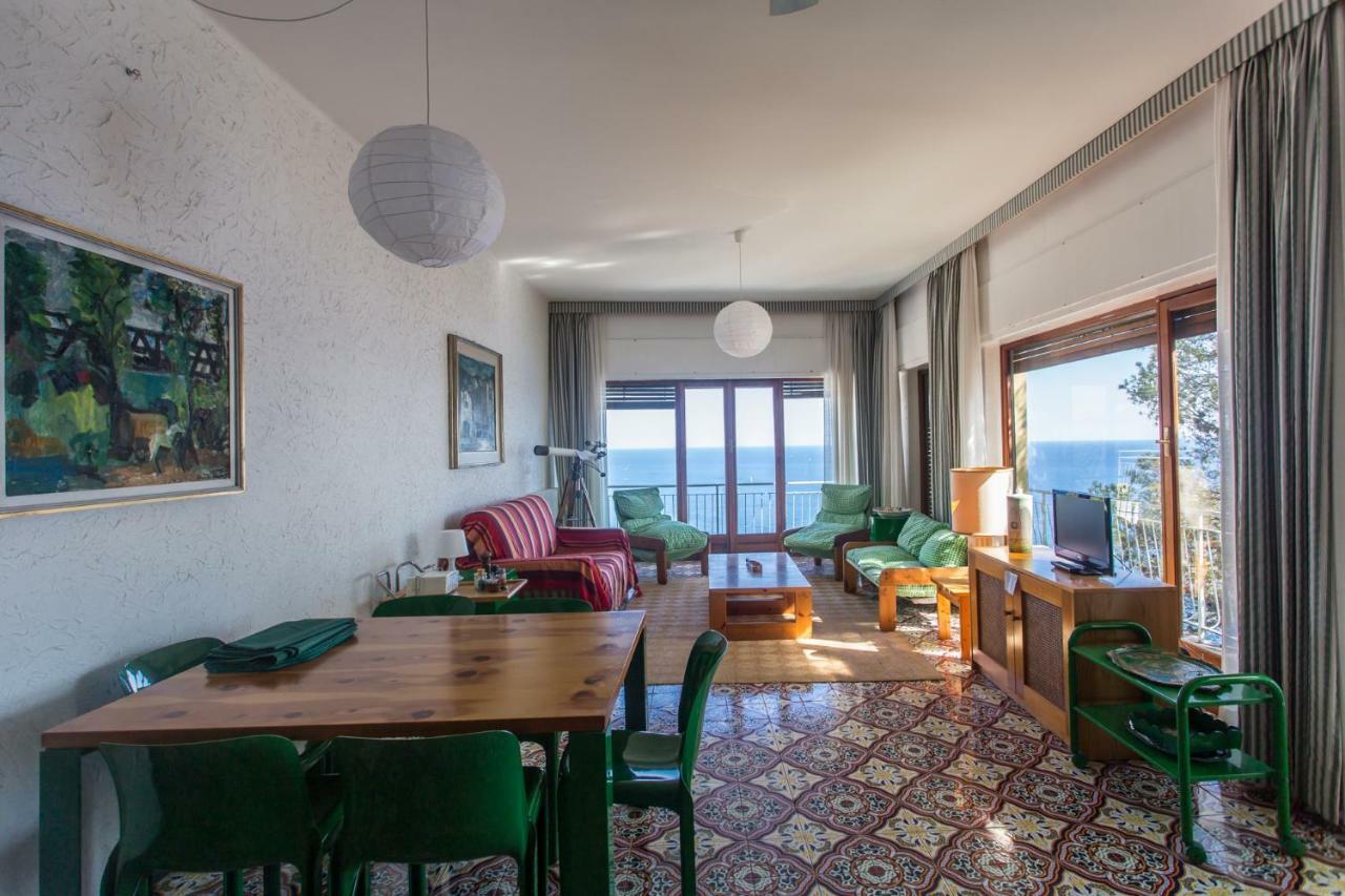 Stunning View Relax Tra Mare E Cielo Lägenhet Villa Solari Exteriör bild
